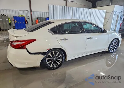 2017 Nissan Altima 2.5 from USA, damaged, VIN 1N4AL3AP2HC144223